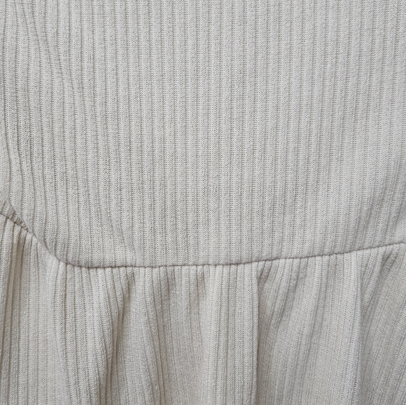 ROMWE Cream long sleeve Blouse Size M Woman's - Picture 11 of 13